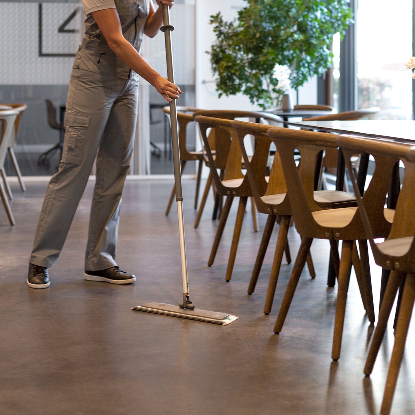 Komposite moppefremfører