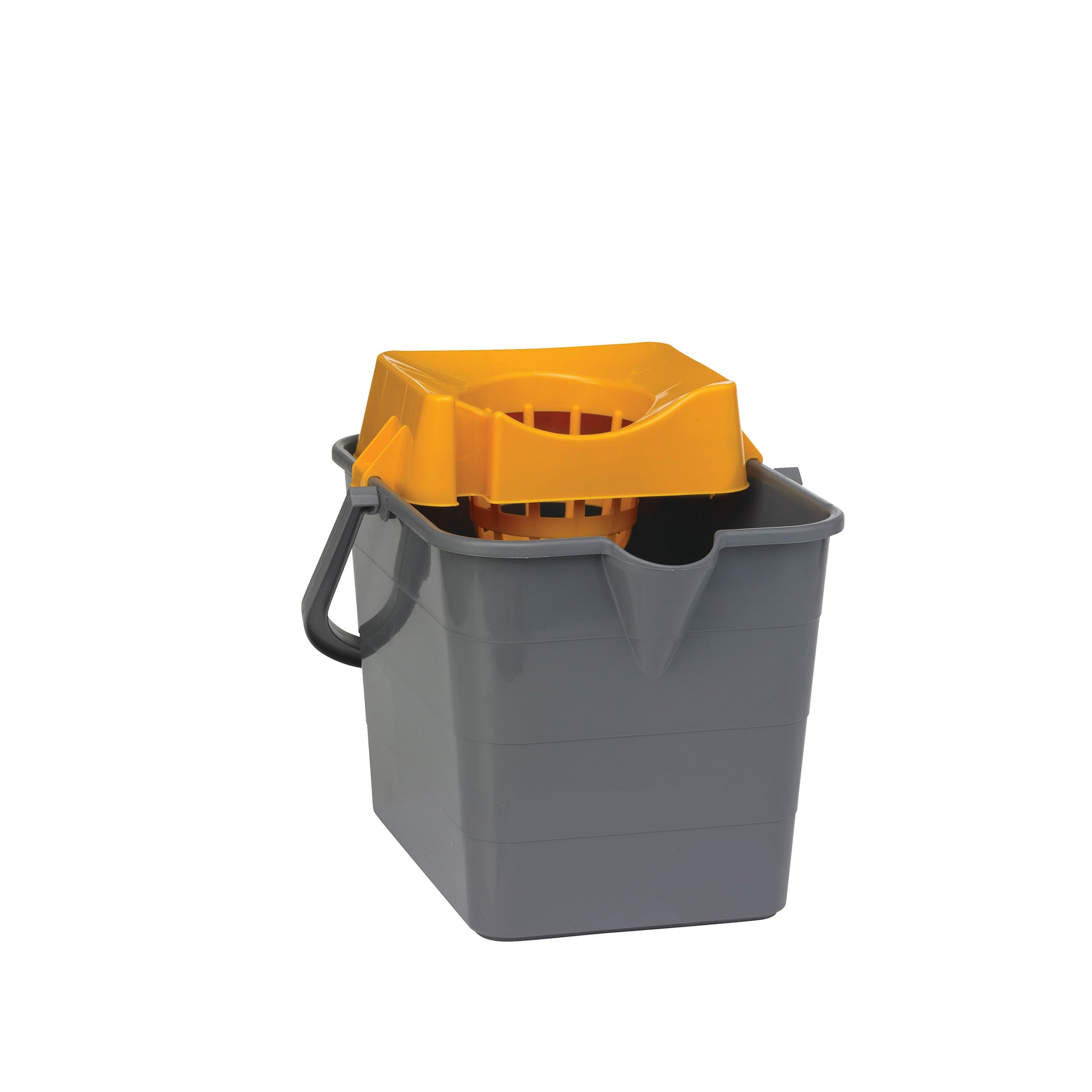 En firkantet moppespand med orange vrideskål fra Vikan. Spanden har 15 liters kapacitet og er grå.